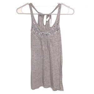 Gray tank top